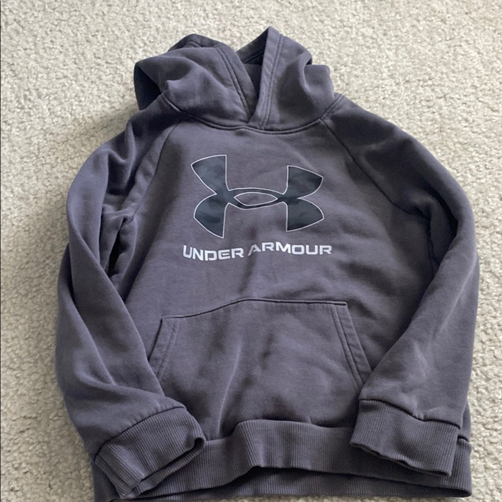 Under Armour Dark Gray Apparel